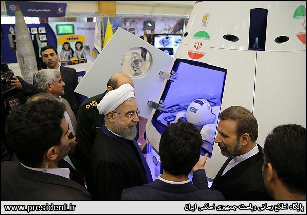 نمونه اولیه فضاپیمای سرنشین&zwnj;دار ایرانی رونمایی شد + تصاویر