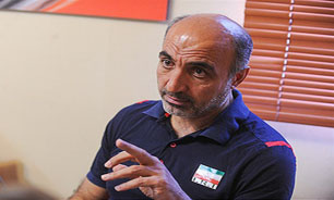 برای مسابقات جهانی انتخابمان سخت&zwnj;گیرانه است/شرط پوشیدن پیرامون تیم ملی رقابت جدی است