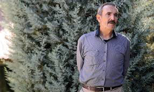 سر و کله زدن «بیوک میرزایی» با گردن‌کلفت‌ها در سریال «فوق سری»