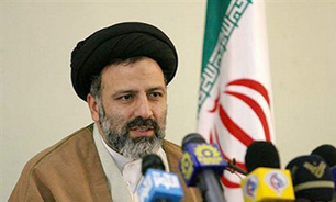 هدف دنیای استکبار از اهانت به پیامبر اکرم (ص) حساسیت&zwnj;سنجی در جهان اسلام است