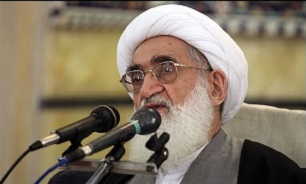 رهبری به جوانان اروپا تفهیم کردند گروه های تکفیری شناختی از اسلام ندارند