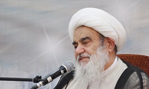 برای افزایش طلاق اگر خون گریه کنیم جا دارد/وقتی انسان پست‌تر از هر جنبده و میکروب سرطان است