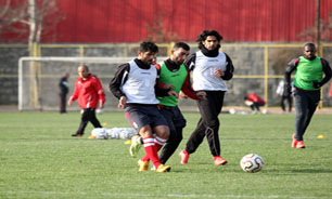 کاروان پرسپولیس پنجشنبه عازم اصفهان می‌شود