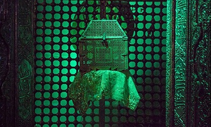 ناقص / اشیاء تاریخی موجود موزه حرم امام حسین(ع) + تصاویر