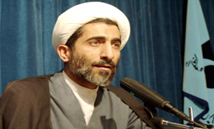 نامه مقام معظم رهبری به جوانان غربی سرآغاز انقلاب معنوی است