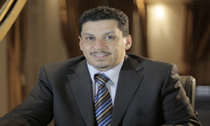 اخبار ضد و نقیض خروج "احمد عوض بن مبارک" از یمن