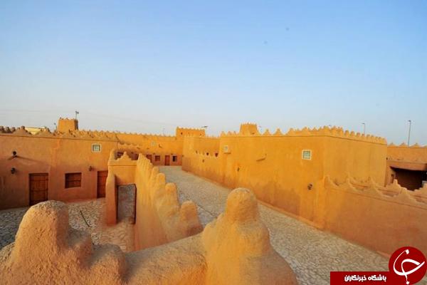 ناقص / تخریب منزل پیامبر(ص) و بازسازی قصر ویرانه ملک عبدالعزیز! + تصاویر