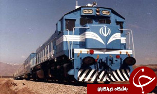 خبر تلفنی//قطار اهواز بعد از 13 ساعت تاخیر همچنان معطل در ریلها معطل است