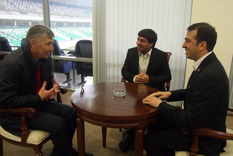 نژادفلاح پیگیر امور پرسپولیس در تاشکند