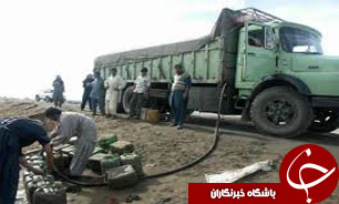 تجهیز سیستم&zwnj;های کنترل جهت مبارزه با قاچاق نفت باید در دستور کار قرار گیرد