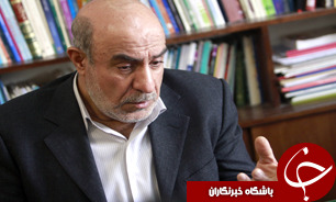 هیچ دولتی را در عرصه اقتصادی موفق ندیدم/ باید راه درست فعالیت‌های اقتصادی را به دولت نشان بدهیم