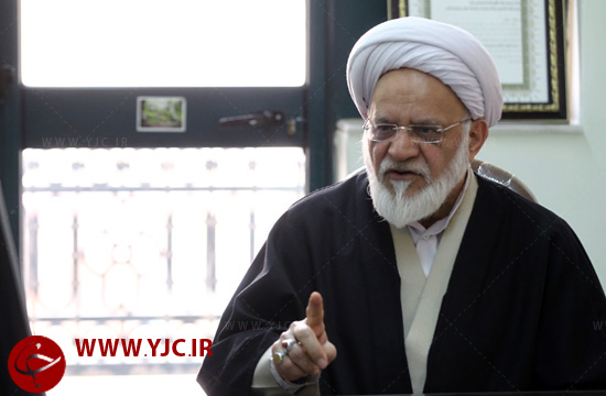عملکرد دستگاه&zwnj;های قضایی، مدیریتی و اجرایی در مبارزه با فساد ضعیف است/ توقف دولت در اجرای هدفمندی یارانه&zwnj;ها/ دستچین آمارهای خوب و شیرین بانک مرکزی توسط دولت