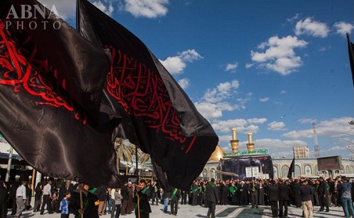 عزاداری خادمان حرمین امام حسین (ع) و حضرت عباس(ع) + تصاویر