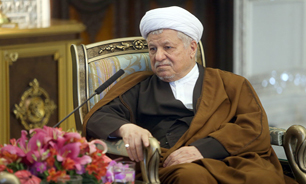 روشنفکران اسلامی میدان‌دار نباشند جریانات انحرافی جوانان را جذب خواهد کرد