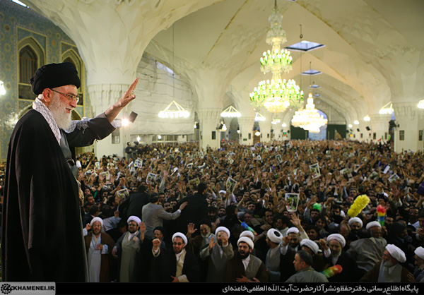 بیانات رهبر انقلاب در حرم رضوی در آغاز سال 89 + صوت /10