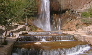 سمیرم شهر سيب و آبشار