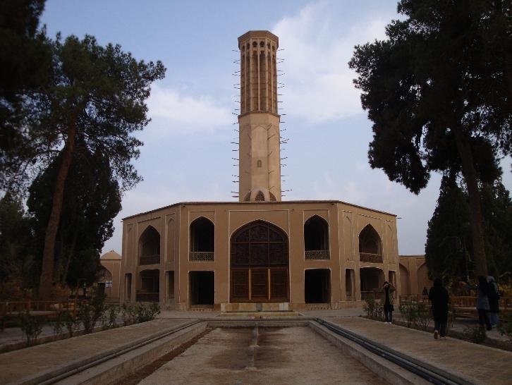 بهشتی کوچک در دل کویر