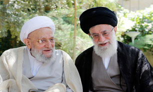 تصاویری از مرحوم آیت&zwnj;الله مهدوی کنی در کنار رهبر انقلاب