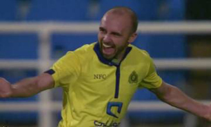 عکس‌العمل بهترین بازیکن زمین دیدار النصر – پرسپولیس