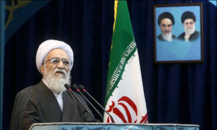 آخرین نماز جمعه سال 93 به امامت "آیت‌الله موحدی کرمانی" اقامه خواهد شد
