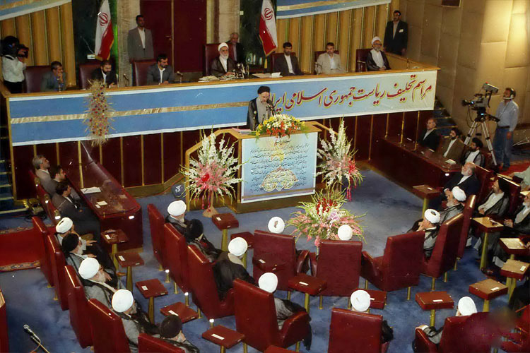 در مراسم تحليف 6 رئيس&zwnj;جمهور پيشين ايران چه گذشت؟/1