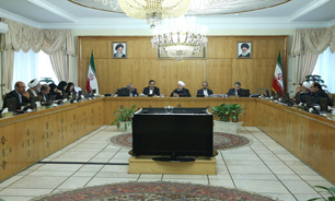هیأت وزیران با رتبه‌بندی معلمان موافقت کرد/ افزایش ضریب حقوقی سال ۱۳۹۴ شاغلین،۱۴ درصد تعیین شد