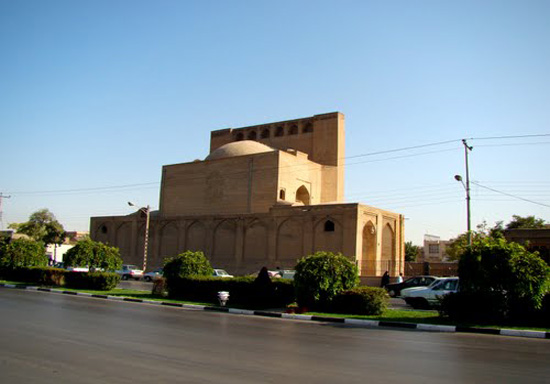 نگاهی به جاذبه هی گردشگری مشهد