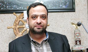 بزرگی: به کرار تذکر داده بودیم و باید در این باره توضیح دهد / بازیکن موظف به اطاعت از قوانین است