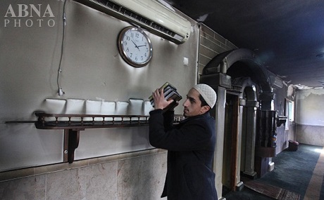 ناقص / صهیونیست&zwnj;ها مسجدی در کرانه باختری را به آتش کشیدند + تصاویر