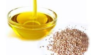 خانم ها بعد از 40 سالگی هر روز کنجد و بادام بخورید!