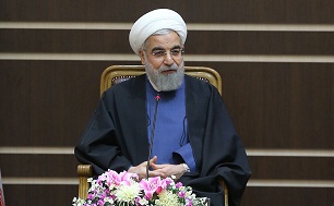 حمایت های مستمر و نظرات ارزشمند مراجع عظام مهم ترین سرمایه دولت است/ آمریکا باید قدم های لازم را در برگشت از مسیر اشتباه بردارد