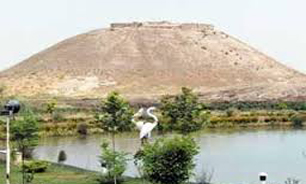 گوموش تپه مرمت می‌شود