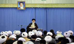 توصیه‌ی آیت‌الله خامنه‌ای به شاگردانشان
