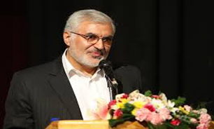 تکریم معلمان و مربیان، احترام به کرامت انسانی است