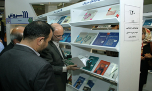 حضور دبيركل نهاد كتابخانه هاي عمومي كشور در  "نمايشگاه كتاب"