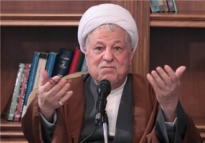 آیت الله هاشمی رفسنجانی: نباید زنان زیبارو را از میدان به در کنیم