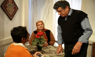 آغاز پخش "من چكاره‌ام" با بازي منوچهر والي‌زاده
