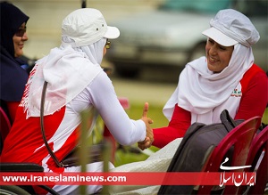 بانوی طلایی تیراندازی با کمان: همه جوره پای حجابم ایستاده ام