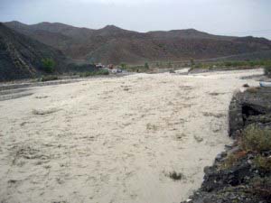 بارندگی و بسته شدن راه در شهرستان رودان