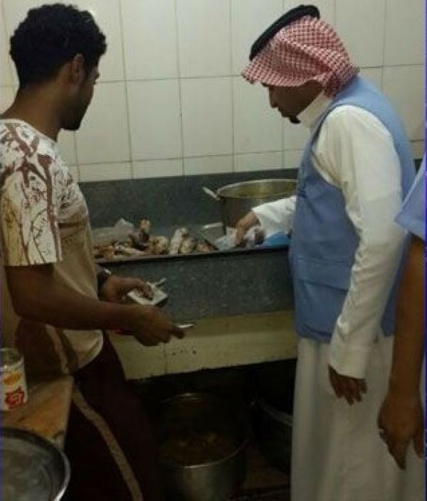 "کله پاچه سگ" در غذاخوری های عربستان!