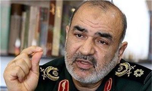 انقلاب اسلامی دومینوی سیاسی علیه جهان کفر ایجاد کرده است/ فقدان عقل استراتژیک علت افول قدرت آمریکا