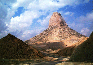 تل ضحاک کجاست؟