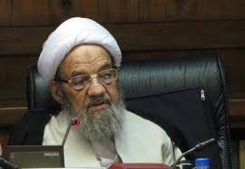 عدالت و اخلاق با سخنرانی و نگارش مقاله محقق نمی‌شود/ عبادت، فرصتی برای تکامل واقعی انسان‌هاست