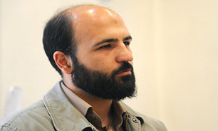 گوش شنوا باید باشد