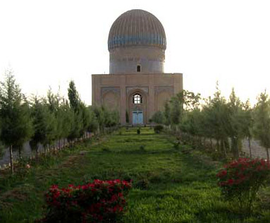 امام خمینی خواندن کتاب کدام عارف را توصیه کرد