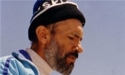 اگر (امام) خمینی مثل ابوترابی باشد مقلدش می‌شوم!
