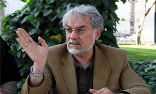نگاه نگران امام خمینی (ره) به یک عکاس