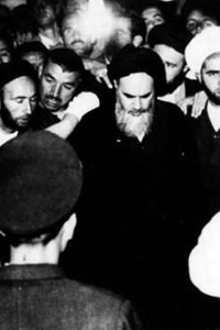 امام(ره) چگونه از حادثه پانزده خرداد مطلع شدند؟