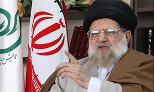 عیادت "کامران دانشجو" و "سردار ساجدی نیا" از رئیس مجلس خبرگان رهبری