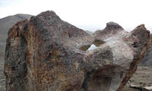 "قله دوبرادر" در گذرگاه روستای آتشگاه کرج